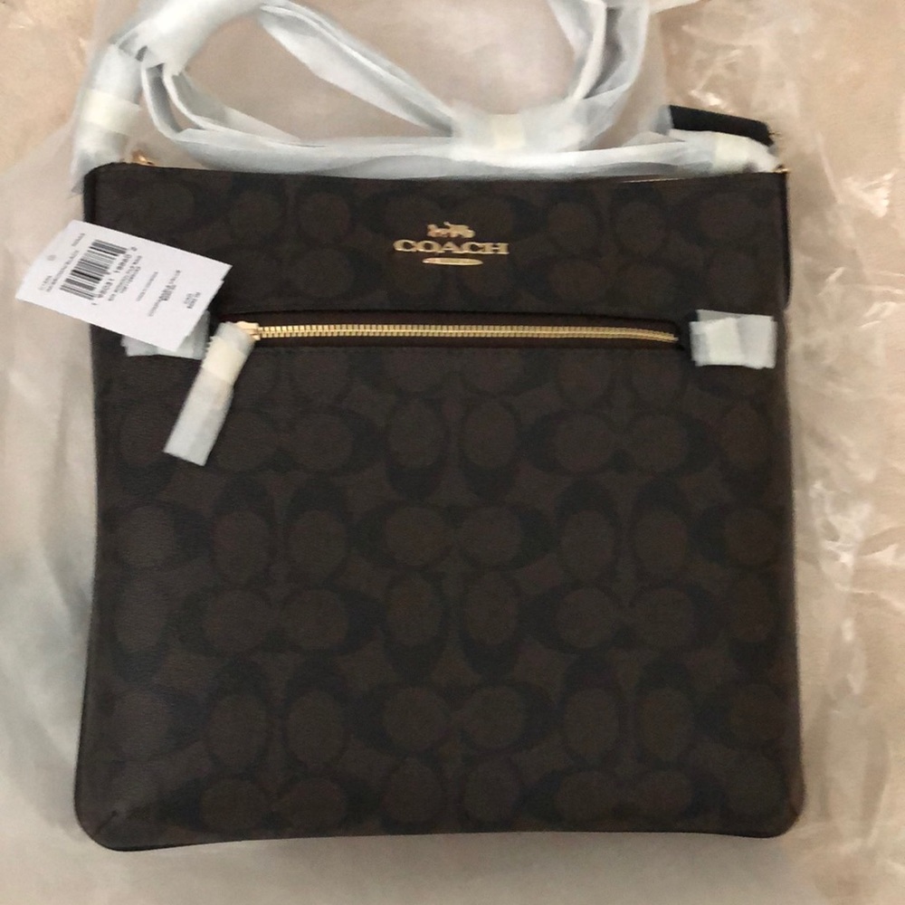 Coach File crossbody-NWT